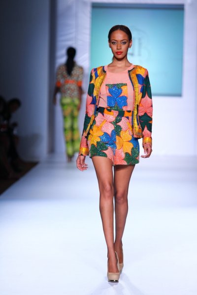 african-print-shorts-suit-Iconic-invanity-ciaafrique-mtn-fashion-design-week-pagne-africain